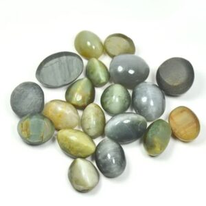 Cat’s Eye Stone – Protection, Intuition, and Karmic Balance