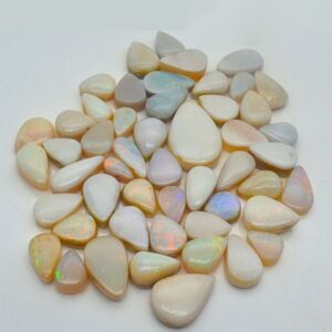 Opal Gemstone – The Stone of Passion, Creativity, and Prosperity