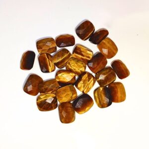 Tiger Eye Stone – Courage, Confidence, and Protection
